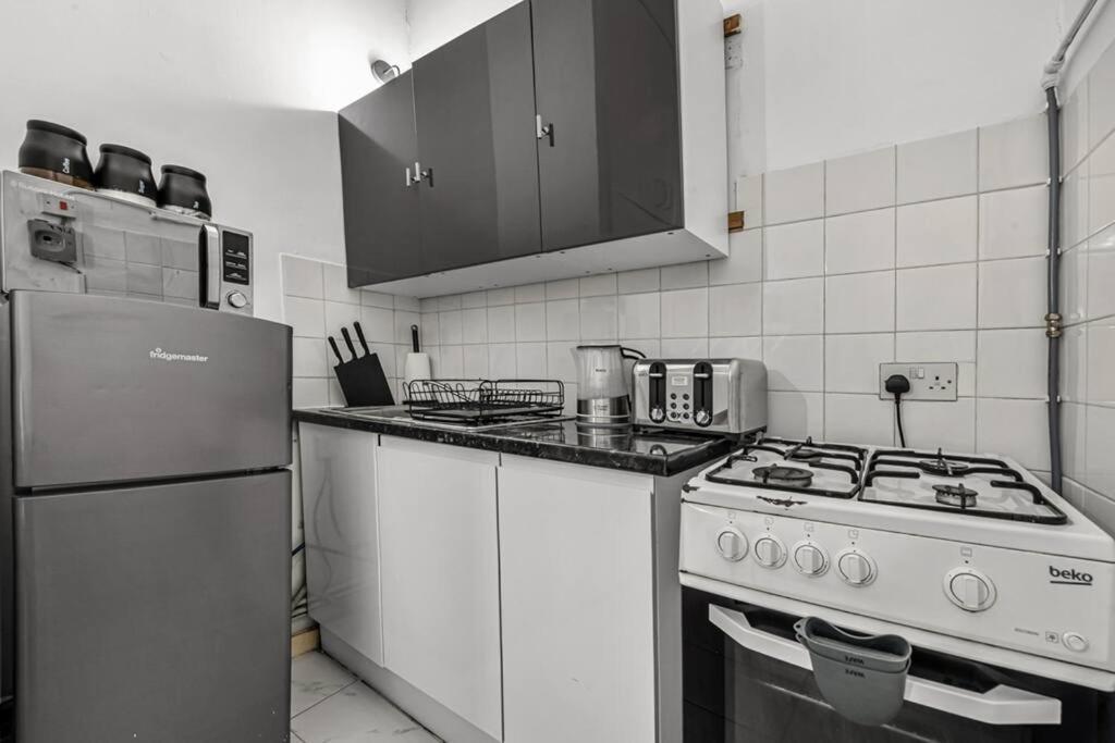 Deluxe Flat On Kentish Town Apartment London Ngoại thất bức ảnh